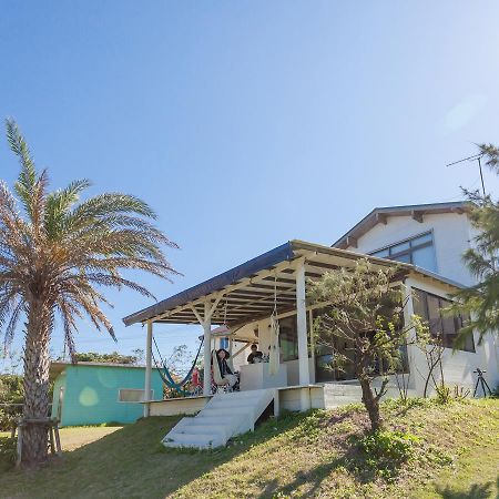 Kariyushi Condominium Resort Motobu The Beach Garden House Extérieur photo