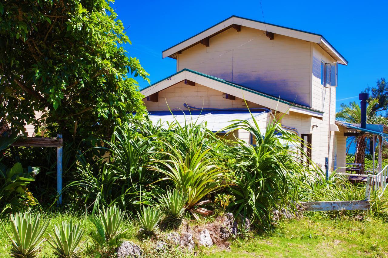 Kariyushi Condominium Resort Motobu The Beach Garden House Extérieur photo